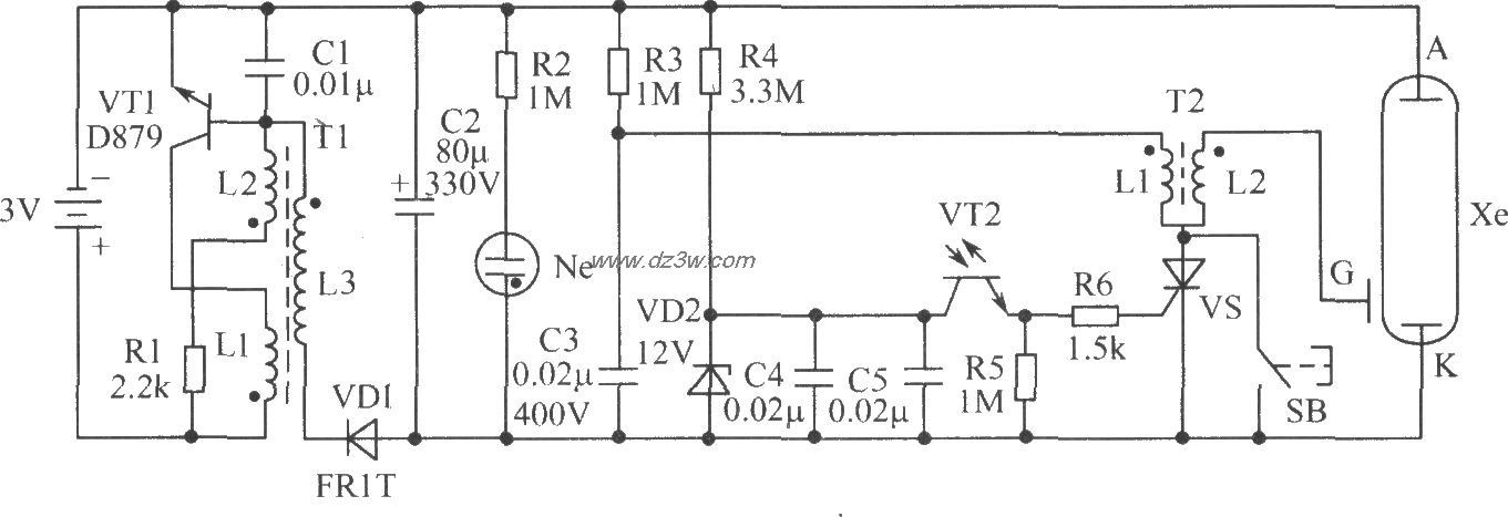 利用电池供电的同步闪光电路图