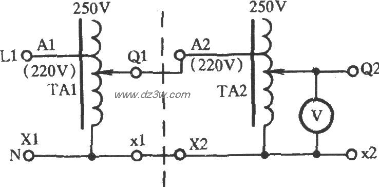 用两只调压器串联获得0～电路图